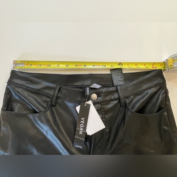 H&M Black Leather Vegan Pants 12 Emo Goth punk biker whimsygoth indie rave - Picture 7 of 10